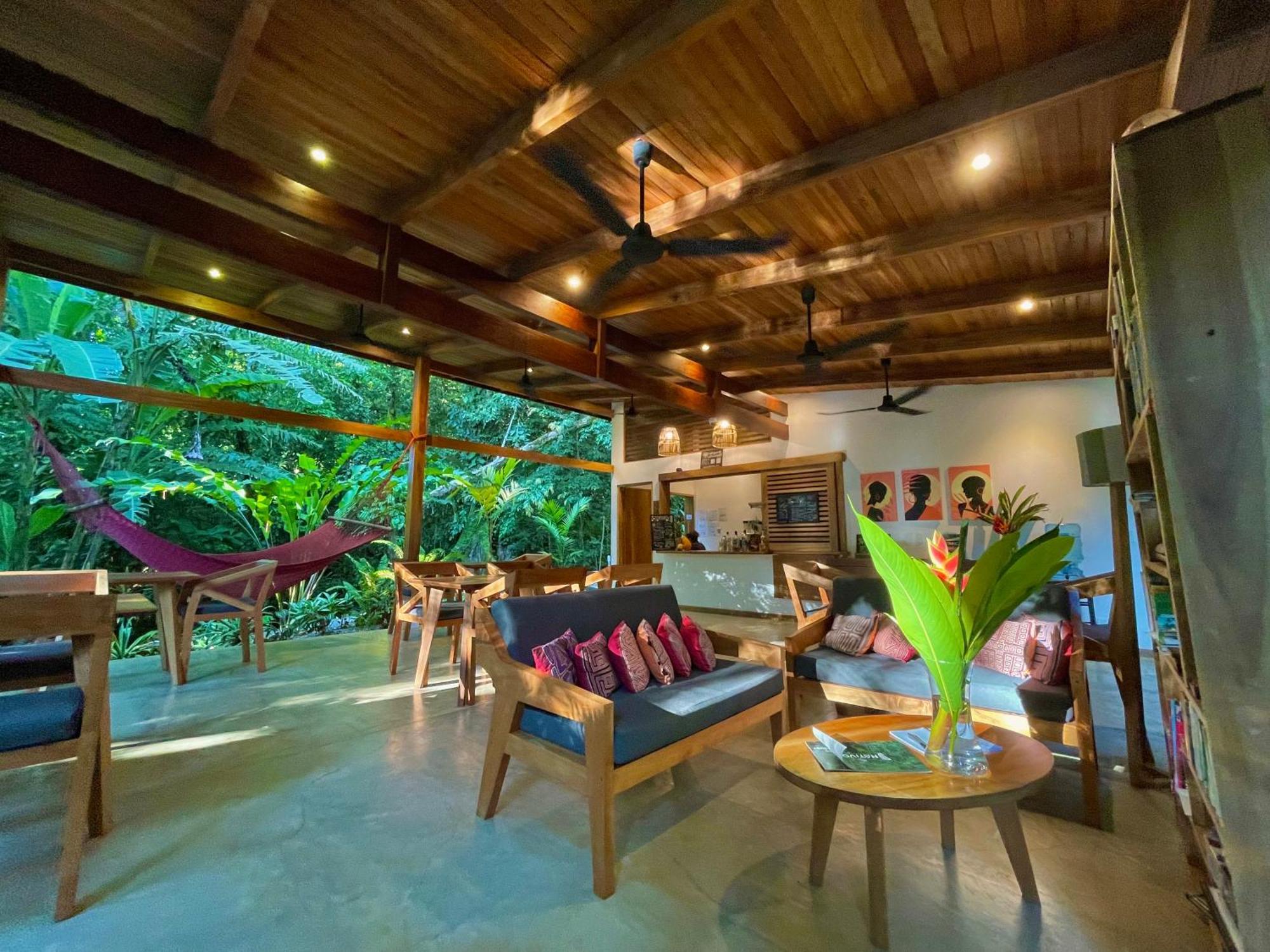 Satta Lodge (Adults Only) Puerto Viejo de Talamanca 外观 照片